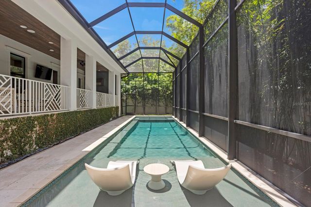 534 LADRONE AVENUE, Tampa, FL 33606