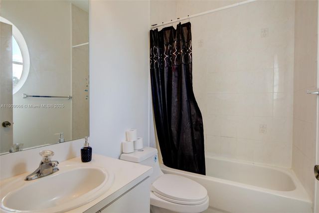 4942 Windward Way 1306, Dania Beach, FL 33312