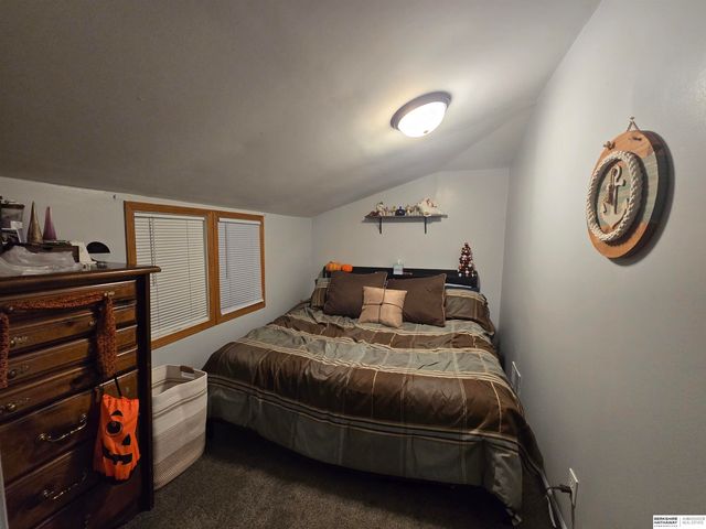 6107 Logan Avenue, Lincoln, NE 68507