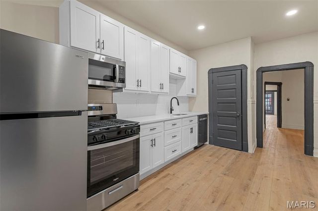3968 Botanical Avenue, St Louis, MO 63110