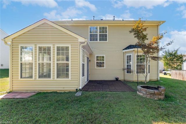 2754 Mossy Meadow Drive, High Point, NC 27265