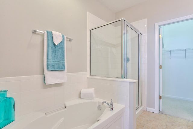 4150 FOUR OAKS BOULEVARD, Tallahassee, FL 32311