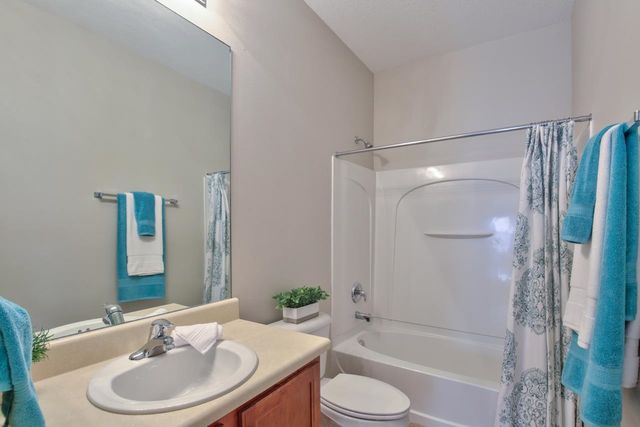 4150 FOUR OAKS BOULEVARD, Tallahassee, FL 32311