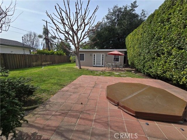 5111 Ledge Avenue, North Hollywood (los Angeles), CA 91601