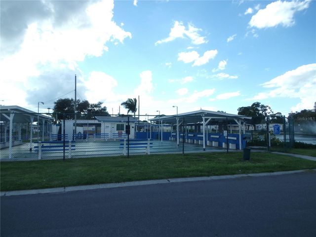 5127 8TH STREET W, Bradenton, FL 34207