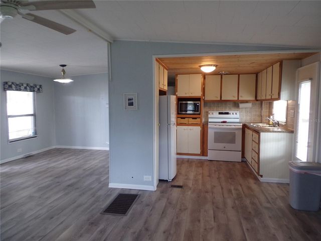 5127 8TH STREET W, Bradenton, FL 34207