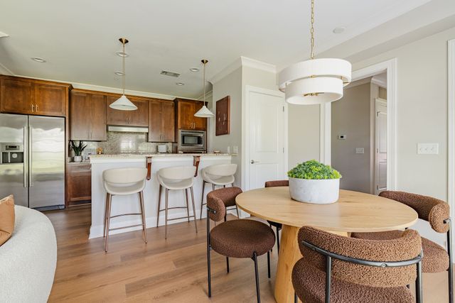 3210 W End Cir Apt 103, Nashville, TN 37203