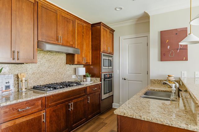 3210 W End Cir Apt 103, Nashville, TN 37203