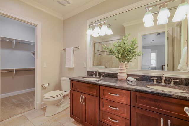3210 W End Cir Apt 103, Nashville, TN 37203