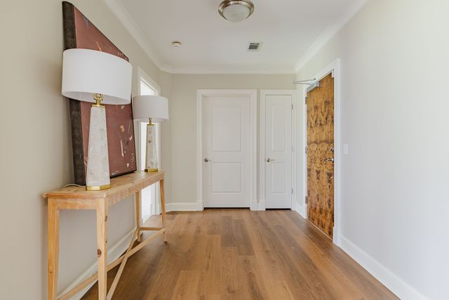 3210 W End Cir Apt 103, Nashville, TN 37203