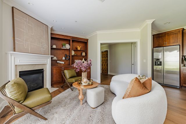 3210 W End Cir Apt 103, Nashville, TN 37203