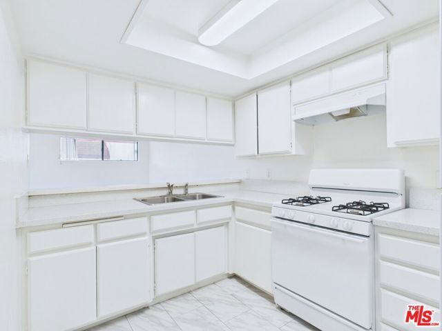 236 S Ave 55 Unit G, Los Angeles, CA 90029