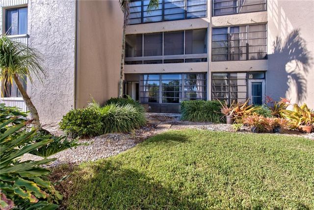 3655 Boca Ciega DR 111, Naples, FL 34112
