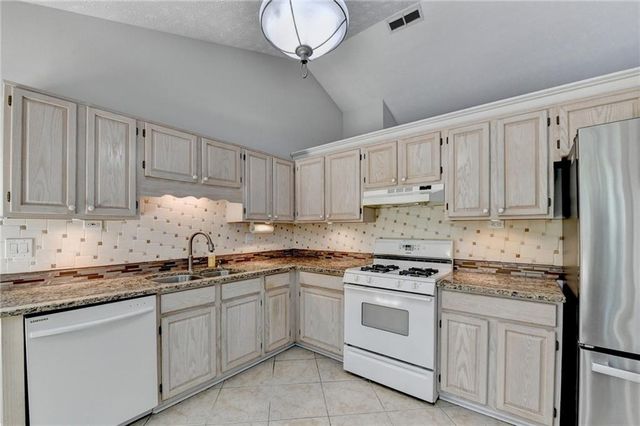 11120 Abbotts Station Drive, Johns Creek, GA 30097