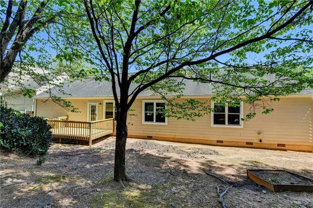 11120 Abbotts Station Drive, Johns Creek, GA 30097