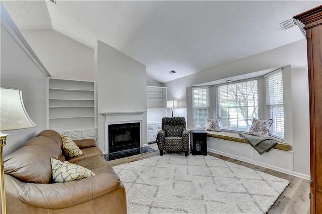 11120 Abbotts Station Drive, Johns Creek, GA 30097