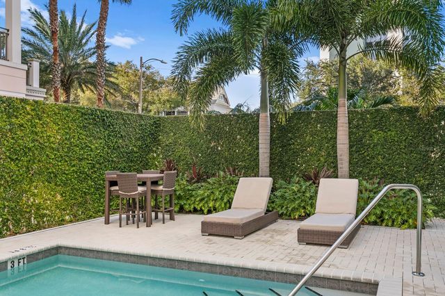 176 4TH AVENUE NE 1002, St Petersburg, FL 33701
