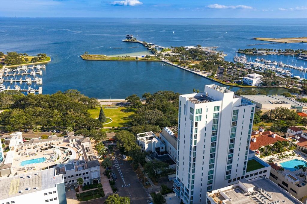 176 4TH AVENUE NE 1002, St Petersburg, FL 33701