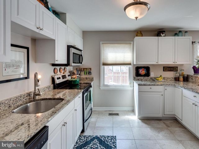 3975 WILCOXSON DR, Fairfax, VA 22031