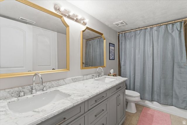 71 W STAUFFER LN, Murray, UT 84107