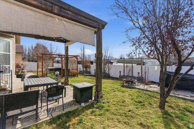 71 W STAUFFER LN, Murray, UT 84107