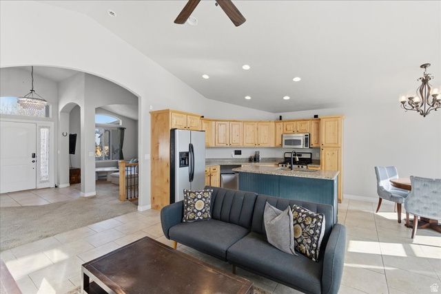 71 W STAUFFER LN, Murray, UT 84107