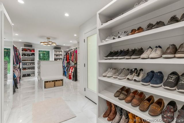 4949 E 114th Place, Tulsa, OK 74137