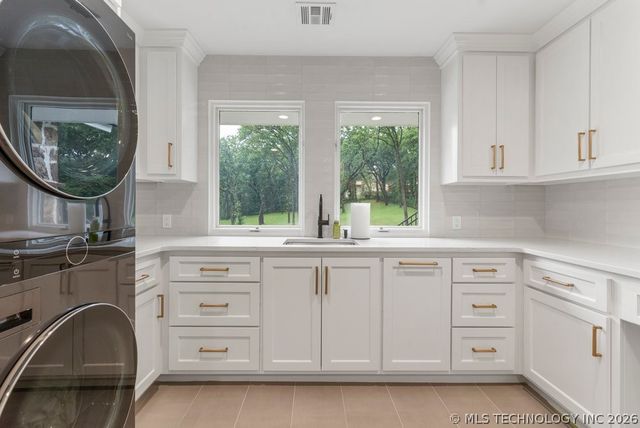 4949 E 114th Place, Tulsa, OK 74137