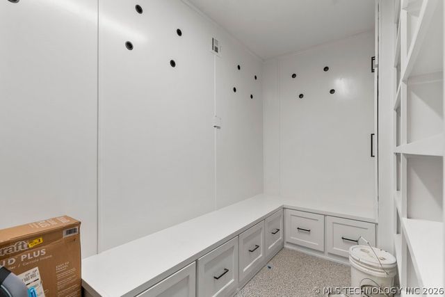 4949 E 114th Place, Tulsa, OK 74137