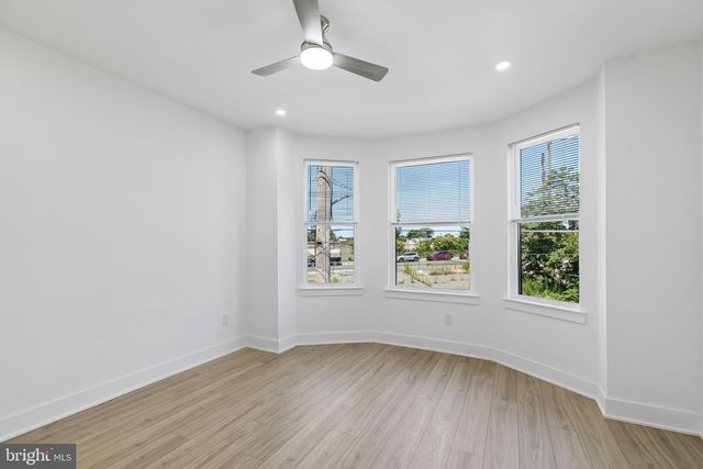 2834 W GLENWOOD, Philadelphia, PA 19121