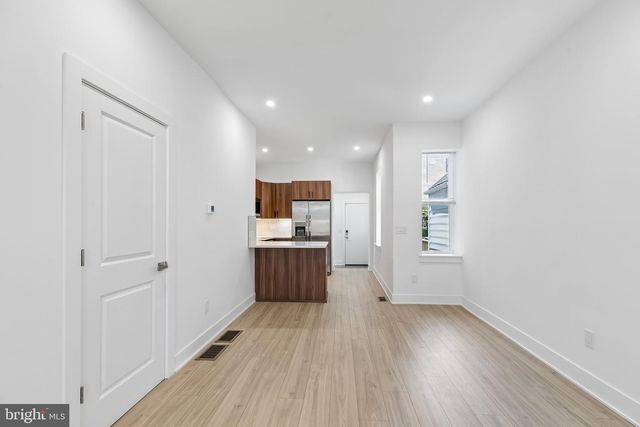 2834 W GLENWOOD, Philadelphia, PA 19121