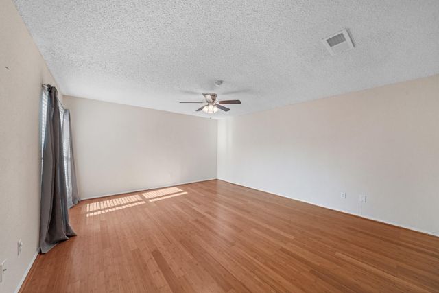 59 Chelsea Boulevard 59, Houston, TX 77006