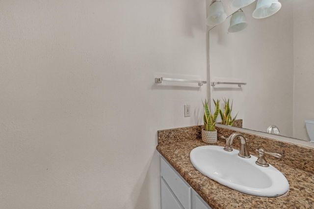 59 Chelsea Boulevard 59, Houston, TX 77006