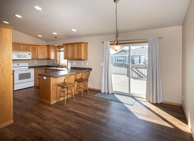 1101 4th Avenue NE, Dilworth, MN 56529