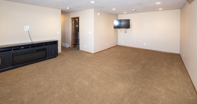 1101 4th Avenue NE, Dilworth, MN 56529