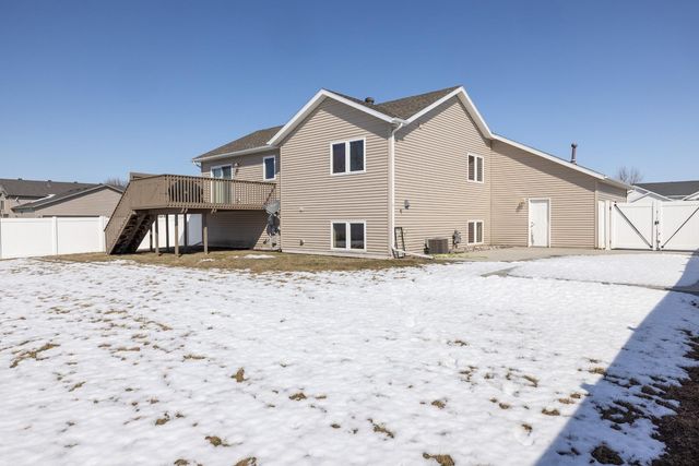 1101 4th Avenue NE, Dilworth, MN 56529
