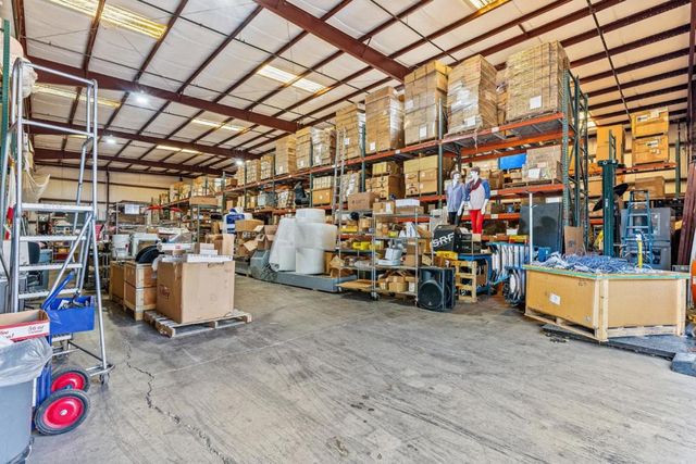 1995 Old Calaveras Road, Milpitas, CA 95035