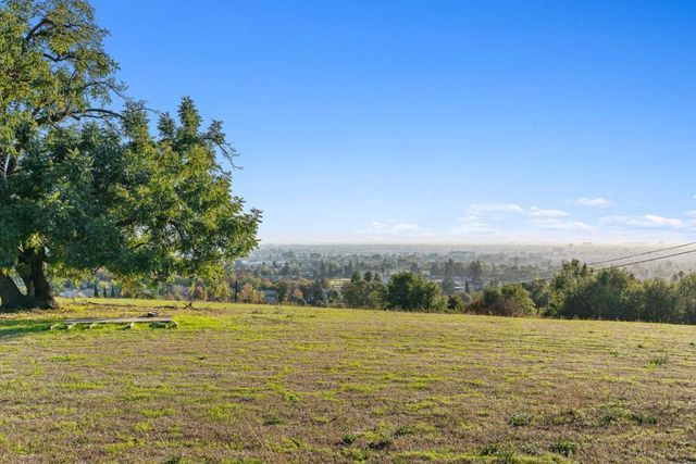 1995 Old Calaveras Road, Milpitas, CA 95035