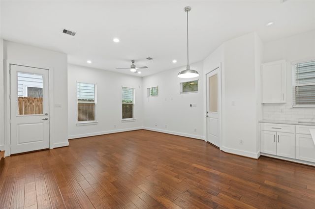 847 Rachel Street D, Houston, TX 77091