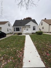 15879 Horger Avenue, Allen Park, MI 48101
