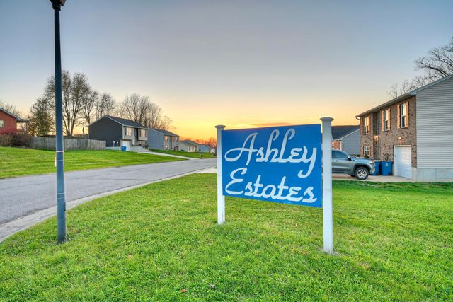 130 Ashley Drive, Dry Ridge, KY 41035