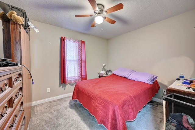 130 Ashley Drive, Dry Ridge, KY 41035