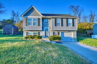 130 Ashley Drive, Dry Ridge, KY 41035