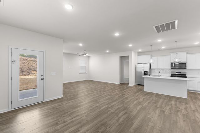 1255 Curlew Circle, Sumter, SC 29150