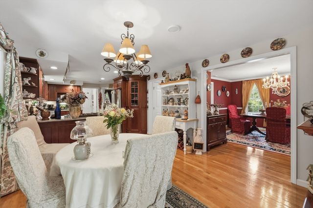 301 Winch St, Framingham, MA 01701