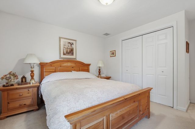 301 Winch St, Framingham, MA 01701