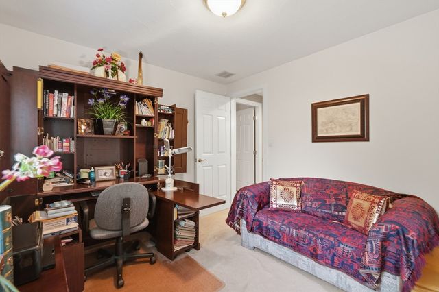 301 Winch St, Framingham, MA 01701