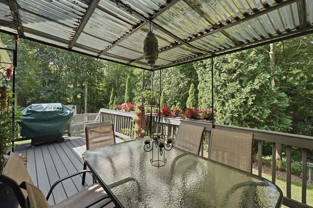 301 Winch St, Framingham, MA 01701