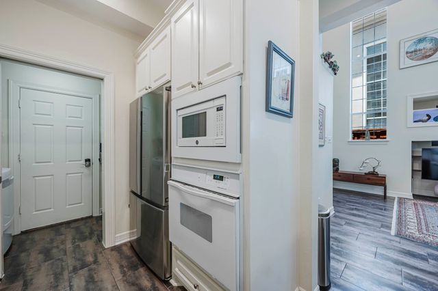 14572 Berklee Drive, Addison, TX 75001