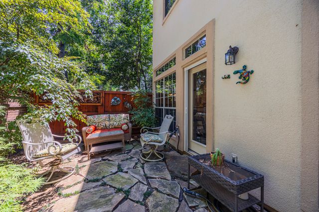 14572 Berklee Drive, Addison, TX 75001